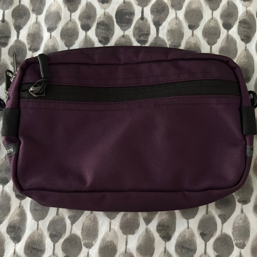 Tom Bihn Side Effect Bag Aubergine